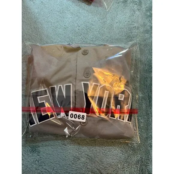 New York Yankees Didi Gregorius #18 Gray Button Jersey Size US UK Medium - Picture 8 of 8